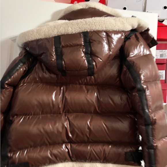 Like NEW! SAM. Brown Puffer Jacket - Picture 5 of 7